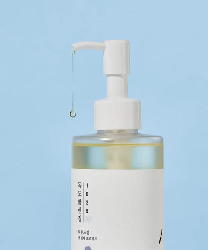 1025 Dokdo Cleansing Oil ROUND LAB