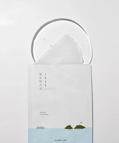 1025 Dokdo Hydrating Water Gel Mask ROUND LAB
