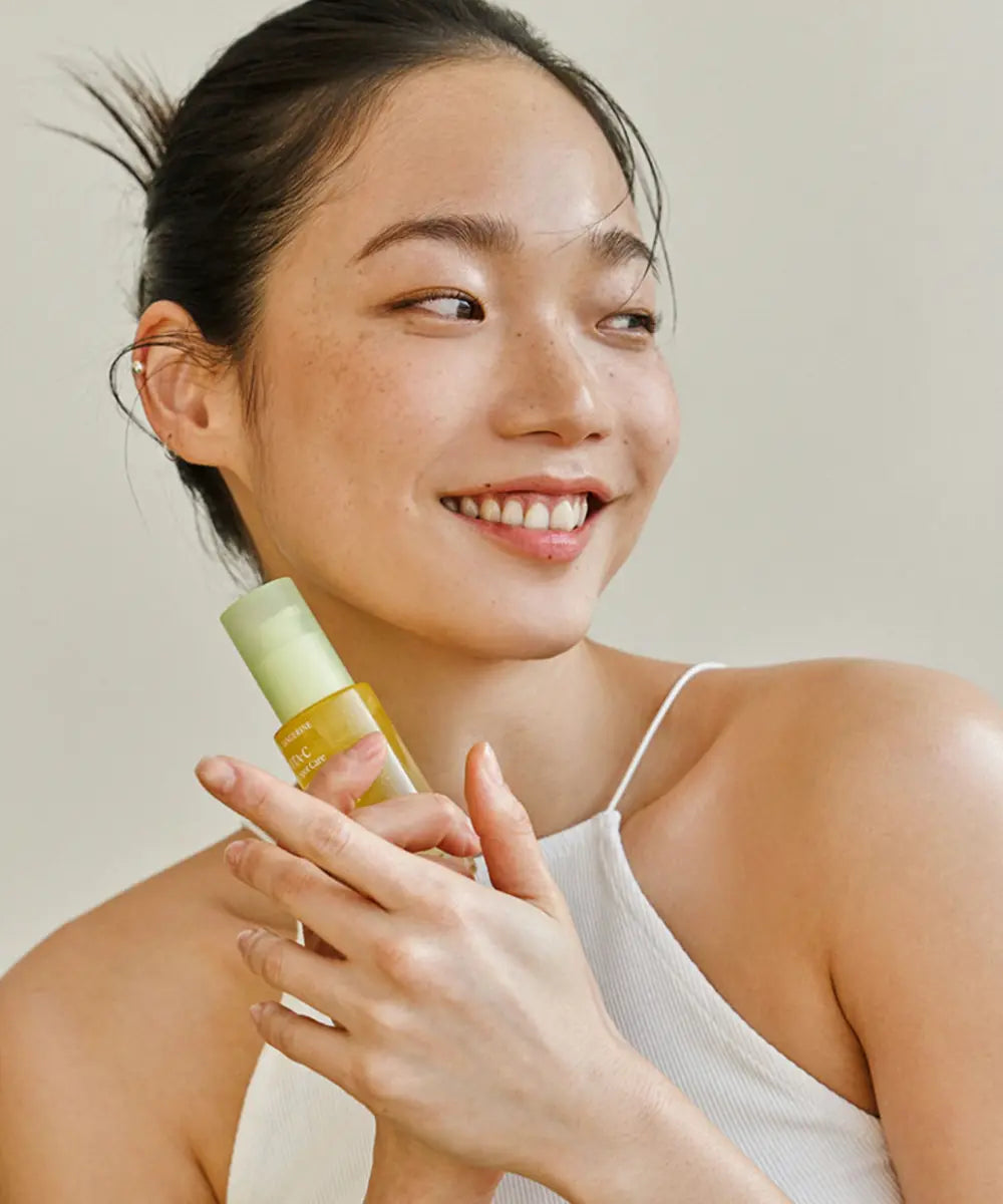 Green Tangerine Vitamin C Dark Spot Serum GOODAL