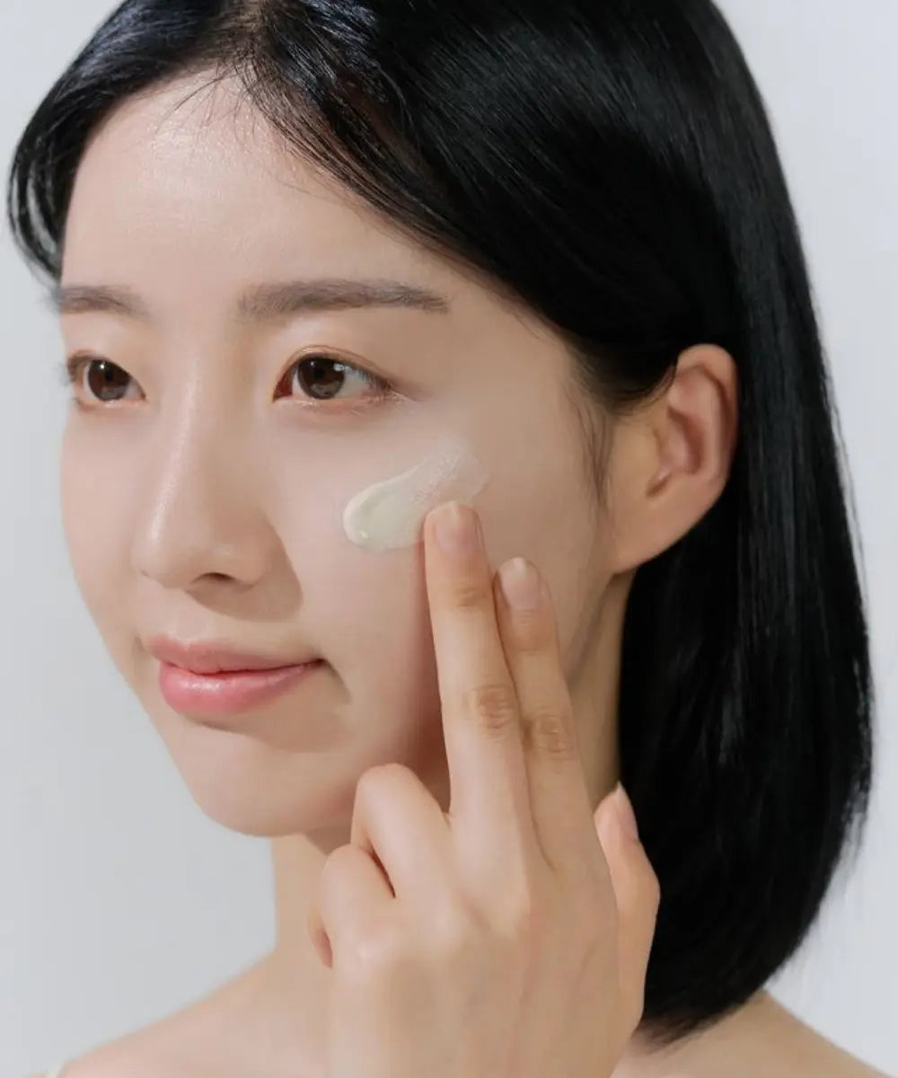 Madagascar Centella Air-Fit Suncream Plus SPF50+ PA++++ SKIN1004